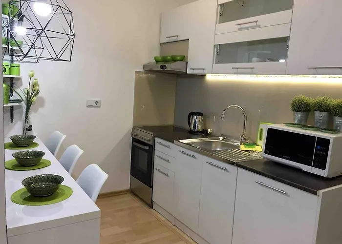 Tesla Absolute Center Heart Of The Apartmán